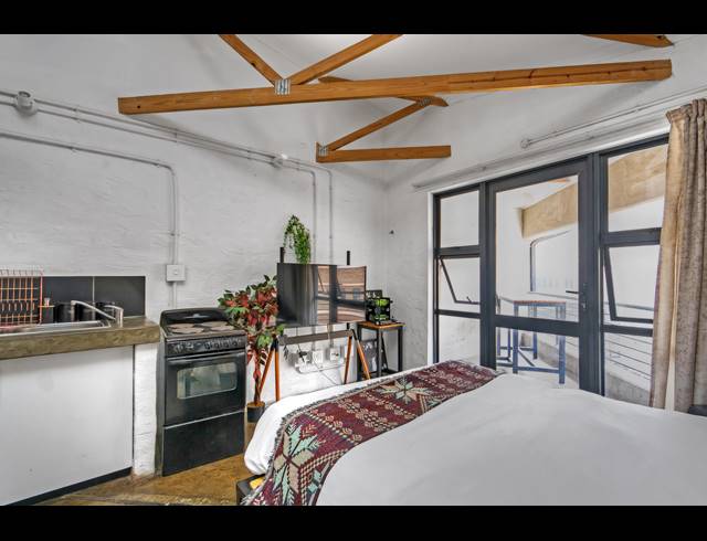0.5 BEDROOM APARTMENT FOR SALE IN MABONENG